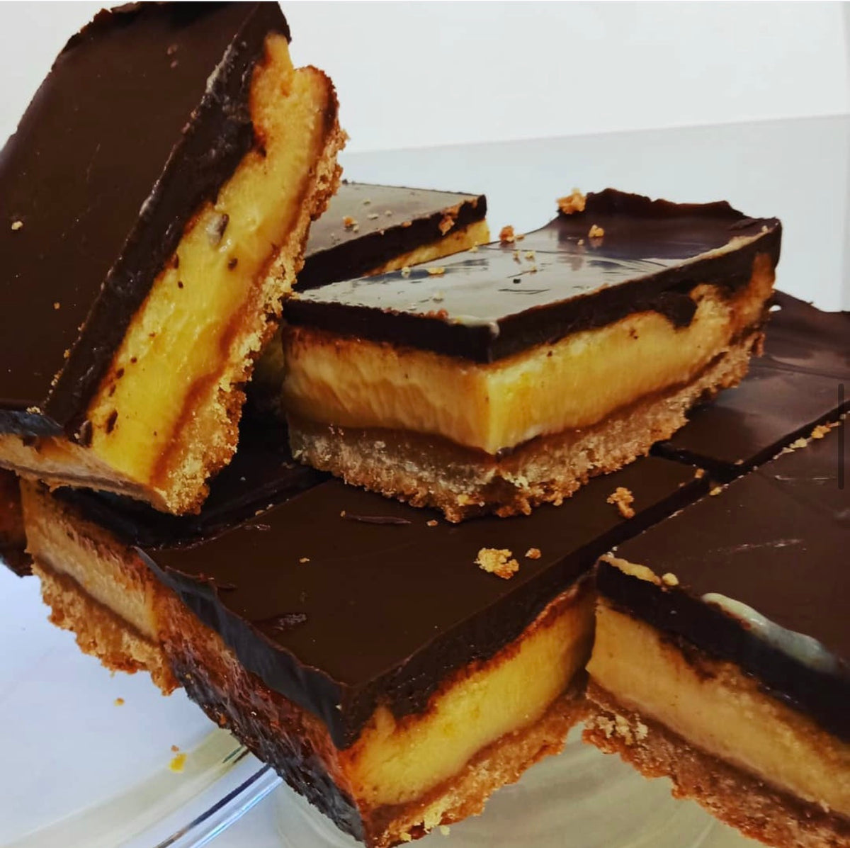 12 x Small caramel slice